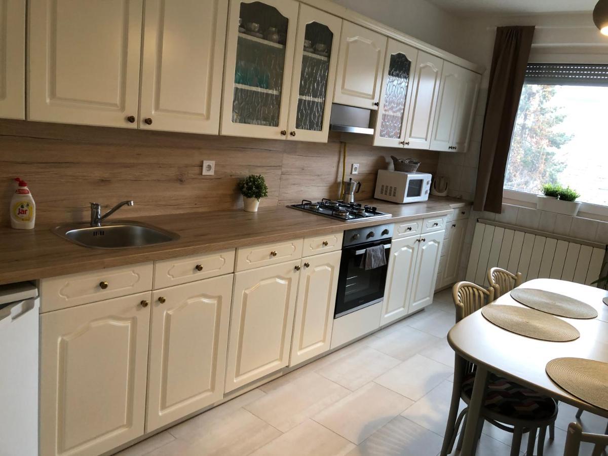 Gyoengye Apartamento Szeged