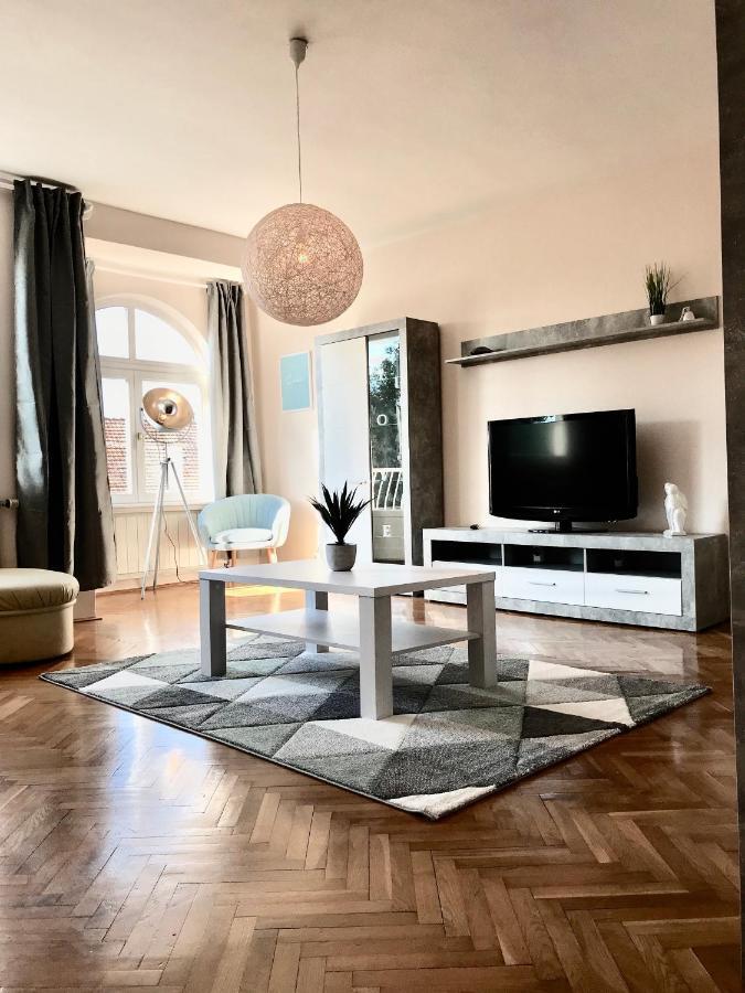 Apartamento Gyoengye *