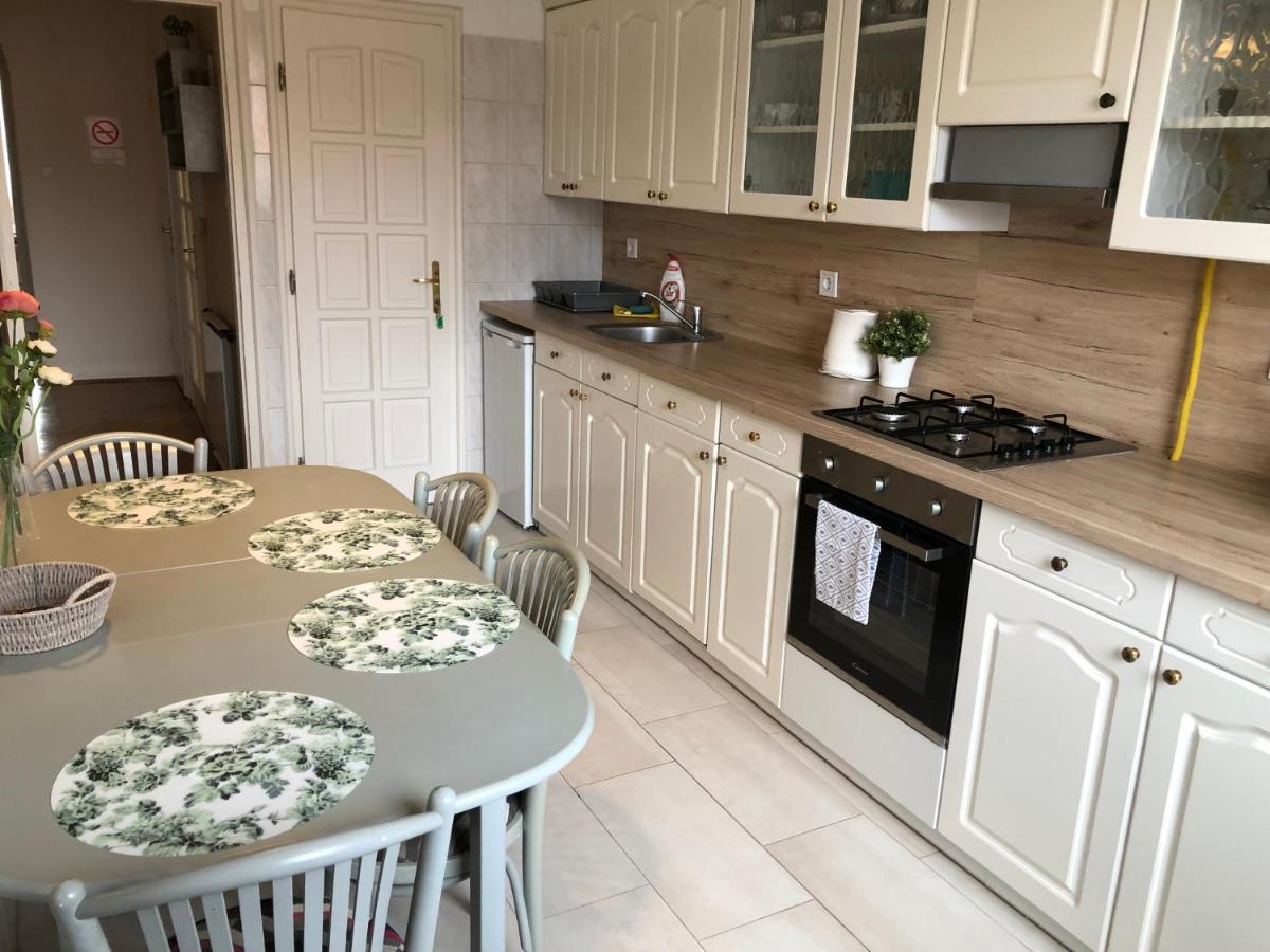 Gyoengye Apartamento Szeged